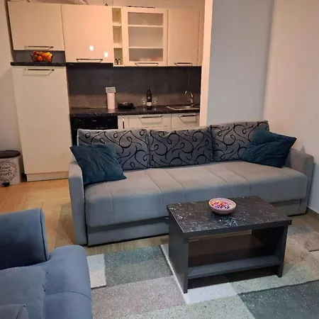 Stan Na Dan Ub Apartment
